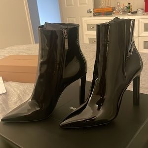 BRAND NEW Saint Laurent Kate Patent 105 Zip Booti 🖤